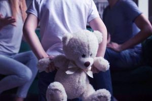 حضانت فرزند دختر و پسر بعد از طلاق