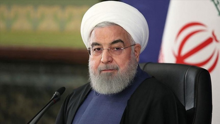 روحانی اعلام کرد: بورس را محکم نگه میداریم